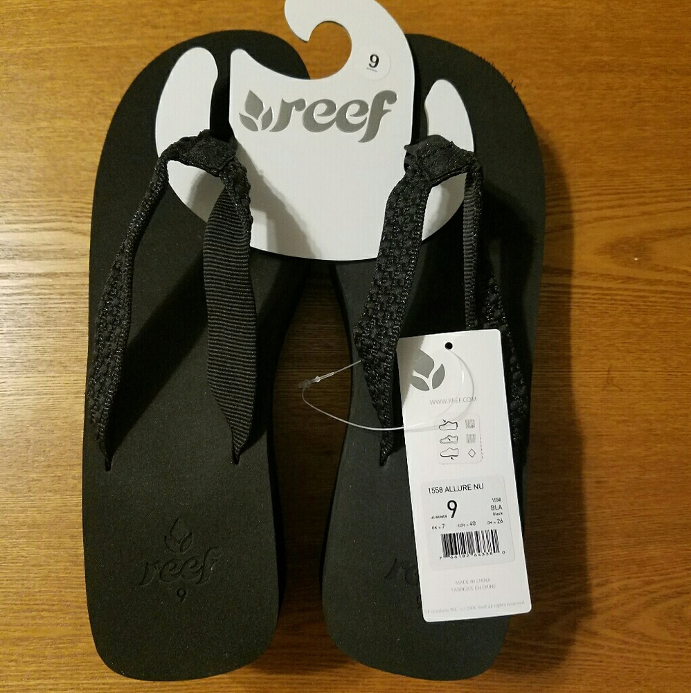 NWT SIZE 9 WOMEN'S REEF ALLURE WEDGE FLIPFLOPS